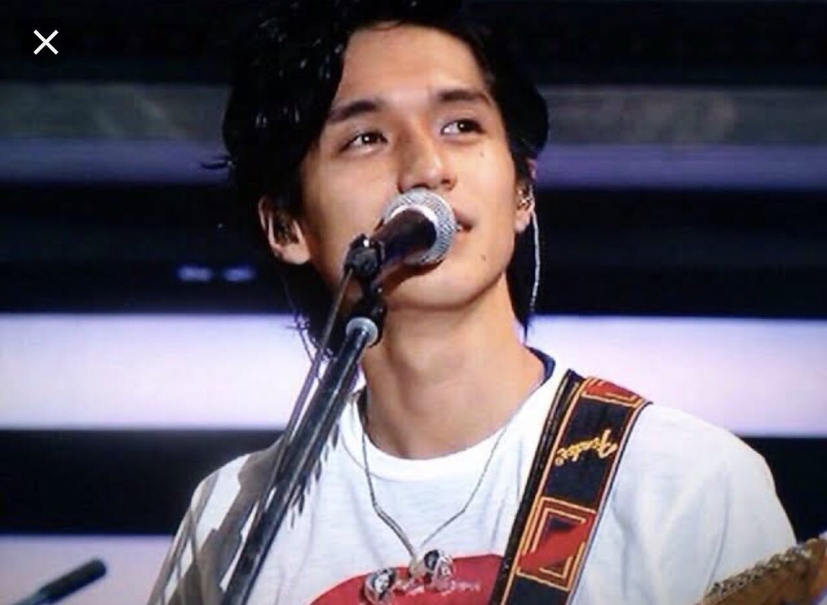 エイトも6人時代のNEWSも錦戸さんの出てるLIVE DVDを買い漁って完全に