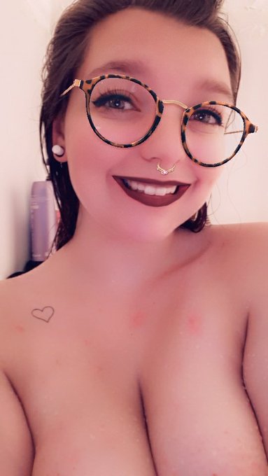 Love using fun filters. #naked #showertime #followme #new https://t.co/8ZNwsrx3oB<a href="/tag/naked"class="tags">#naked</a><a href="/tag/showertime"class="tags">#showertime</a><a href="/tag/followme"class="tags">#followme</a><a href="/tag/new"class="tags"><span>#new</span></a>