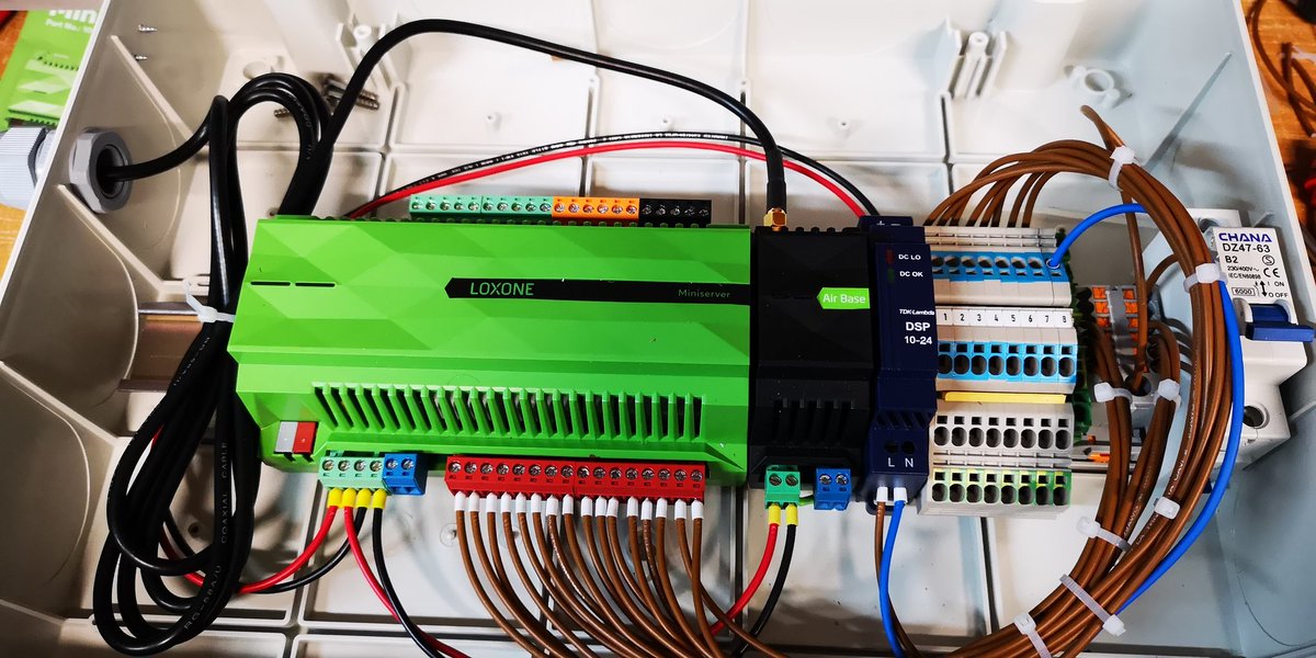 3eelec's tweet image. Another @LoxoneUK #MiniServer boxed &amp;amp; wired ready for install. Coupled with 6  sensors it will run the 6 zone underfloor heating system.
#3eSmartHomes #3eSmartControl #northwalestweets