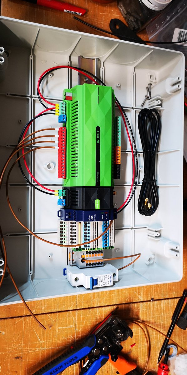 3eelec's tweet image. Another @LoxoneUK #MiniServer boxed &amp;amp; wired ready for install. Coupled with 6  sensors it will run the 6 zone underfloor heating system.
#3eSmartHomes #3eSmartControl #northwalestweets
