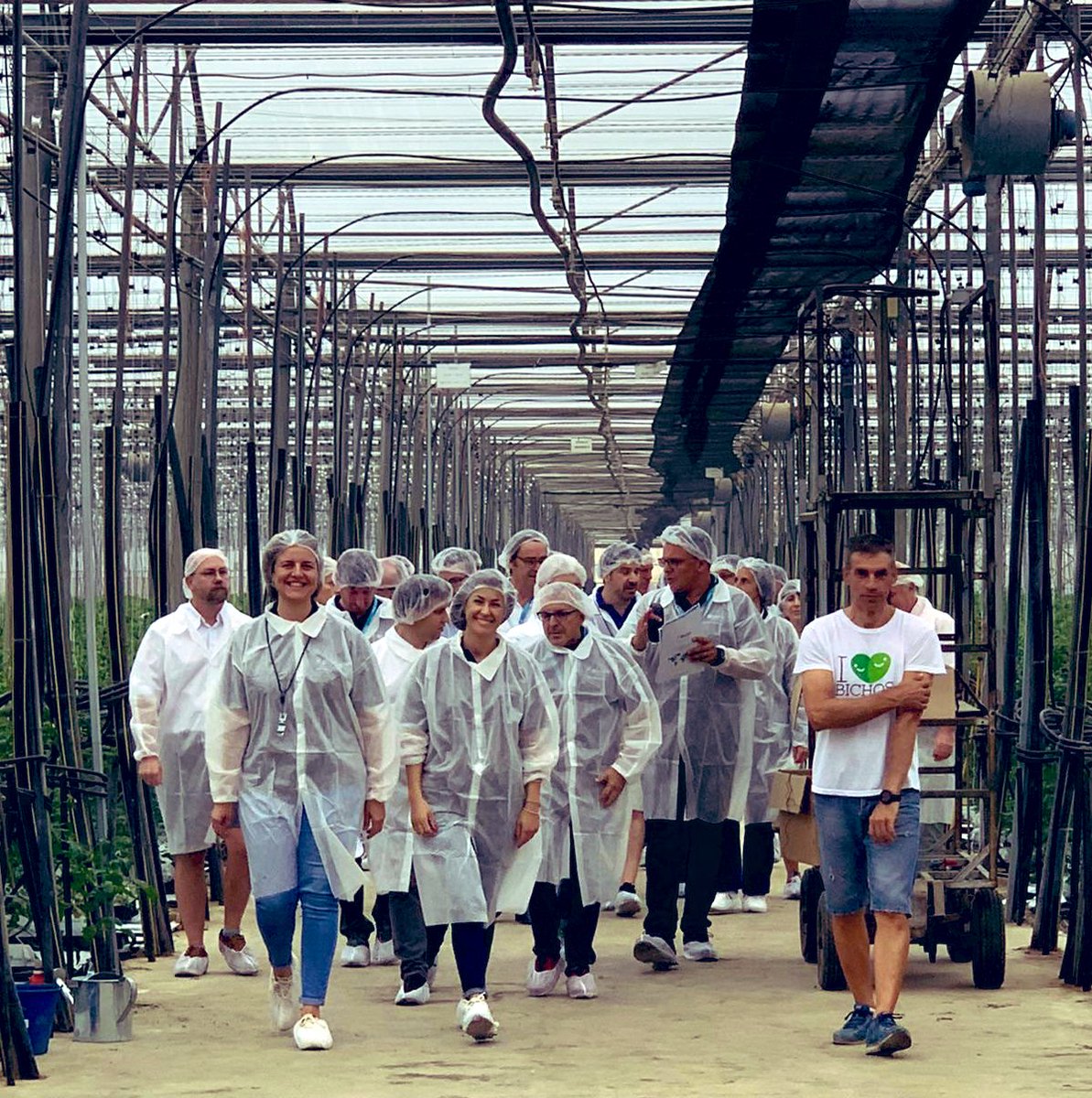 Bioline_AS's tweet photo. #Biocontrole 🐞🐝🕷 L’équipe @Bioline_AS Internationale réunie à #Almeria chez @BiolineI 🇪🇸 @Bioline_AS_Int @BiolineByInVivo 

International meeting for @Bioline_AS team 👍

Encuentro internacional para el equipo de @Bioline_AS

cc @Coexphal @AenVerde 🇺🇸🇮🇹🇪🇸🇨🇮🇨🇭🇨🇦🇫🇷🇫🇷🇬🇷🇬🇧🇳🇱 https://t.co/i5Dpzlv24c