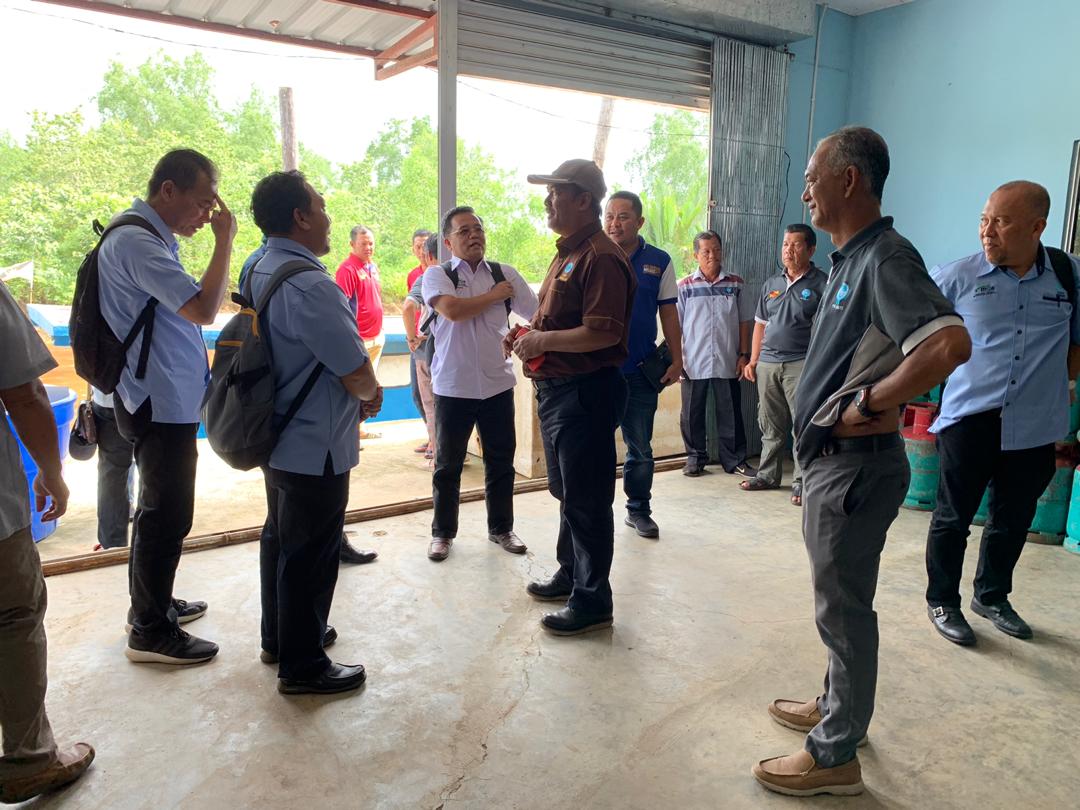 SarawakLkim's tweet photo. Lawatan kerja YBhg. Encik Jamaludin Bin Othman, Ketua Pengarah LKIM ke PNK Bruit pada 30 Oktober 2019. #lawatankerja @lala_othman @LKIMHQ https://t.co/0JpvfulAIG