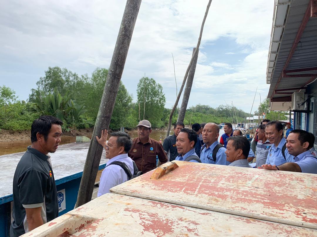 SarawakLkim's tweet photo. Lawatan kerja YBhg. Encik Jamaludin Bin Othman, Ketua Pengarah LKIM ke PNK Bruit pada 30 Oktober 2019. #lawatankerja @lala_othman @LKIMHQ https://t.co/0JpvfulAIG