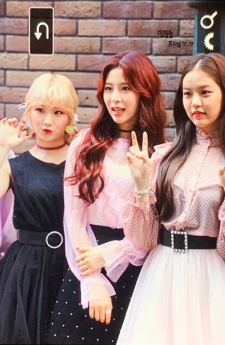 _mingdungdung's tweet photo. 190929 시부야 프리뷰

#민주 #강민주 #MINJU #ミンジュ
#공원소녀 #GWSN #公園少女
@kiwipop_GWSN https://t.co/mV4qV1Wth9