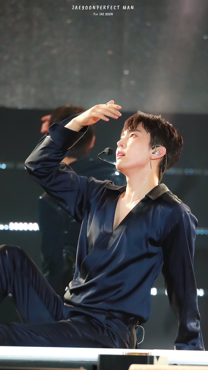JPM_0809's tweet photo. 190929 구로 G페스티벌

재윤이의미모에 치얼스~🥂
#재윤 #이재윤 #jaeyoon #JAEYOON #SF9 @SF9official https://t.co/yX24cFXVIg