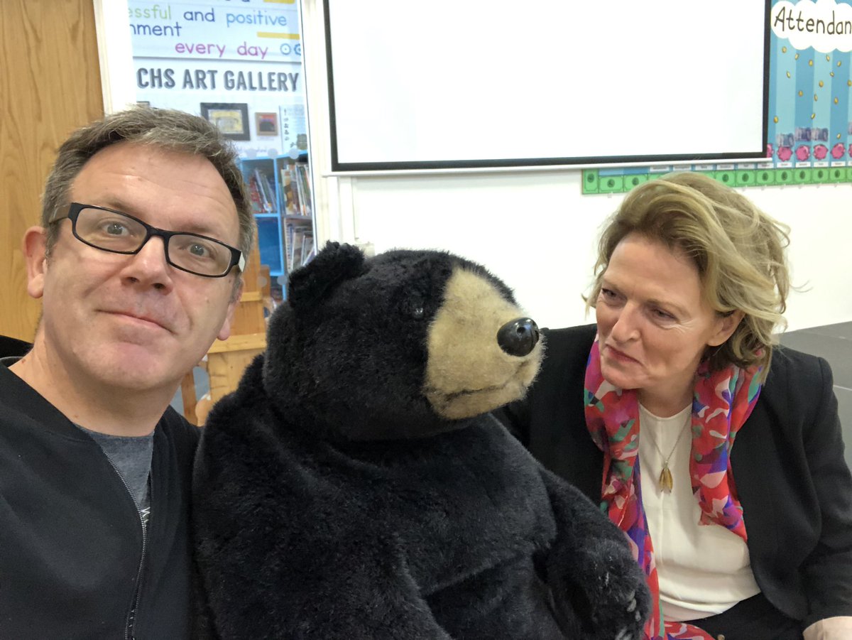 teacherhead's tweet photo. Already for #CurriculumMasterclasses at @ColeshillHeath #3MCBrum @johntomsett not quite himself this morning. @MaryMyatt trying to revive him. https://t.co/H7nQ43J6UA