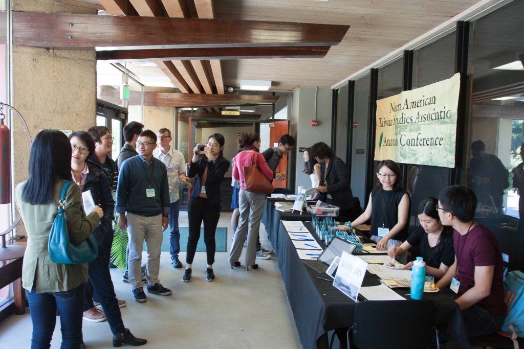 UoN_TRH's tweet photo. Introduction to the NATSA Special Issue: Overview of the North American Taiwan Studies Association (NATSA). Written by Diane Hsieh. @NATSA94 #NATSA #TaiwanStudies https://t.co/8szCN7v5Nc https://t.co/vbi1gApJIk
