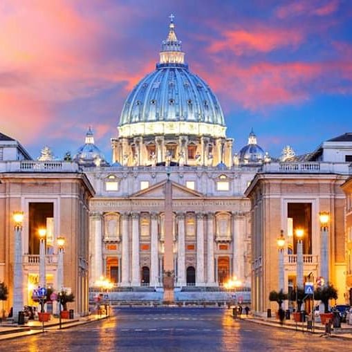 Apollo_Holidays's tweet photo. Rome is the city of echoes, the city of yearning. Italy has change .but Rome is Rome. You found #Rome a city of bricks, and left it a city. Travel with #Apollo_holidays https://t.co/7021GPUp8A