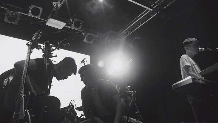Thanks so much to <a href="/maynoothsu/">Maynooth Students' Union (MSU)</a> and the incredible <a href="/bandjustlikeus/">Just Like Us</a> for having us last Monday night! We also want to thank everyone who came to hear us, ye’re unreal💫💜 
📸: Brendan Rice