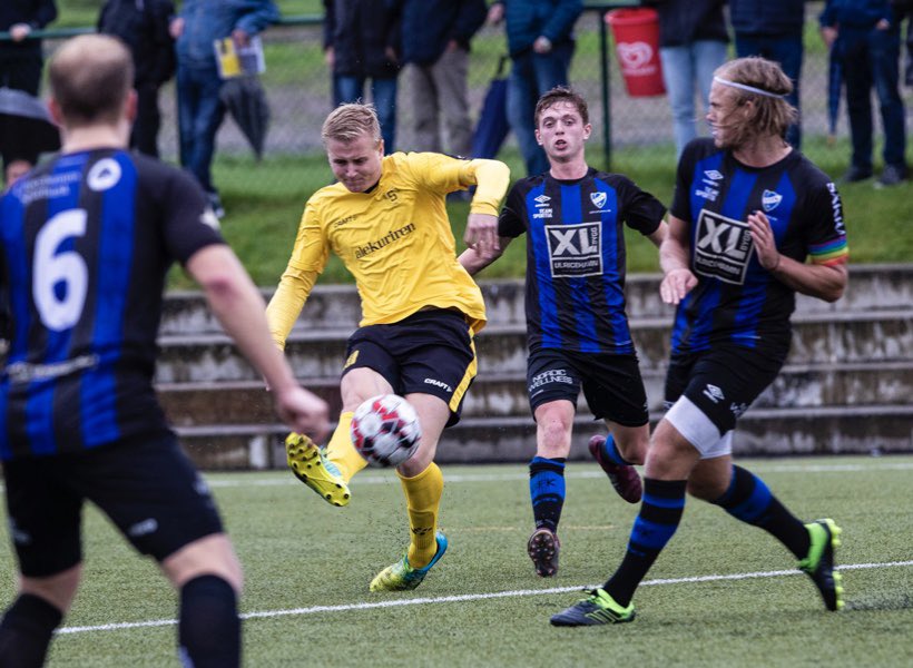 Bilder från <a href="/Alekuriren/">Alekuriren</a> efter matchen mot <a href="/UlricehamnsIFK/">Ulricehamns IFK</a> igår artikeln läser du här alekuriren.se/sport/sbtk-fol…