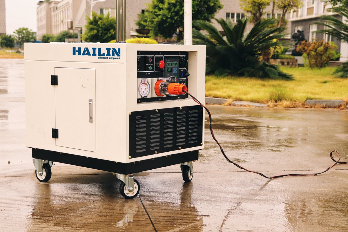 HAILINPOWER's tweet photo. Diesel Inverter Generator DGV7Si in action, 6500 continuous running watts . Variable speed engines offer more efficient fuel consumption to keep you powered for longer. https://t.co/Gp7cyBmvXH