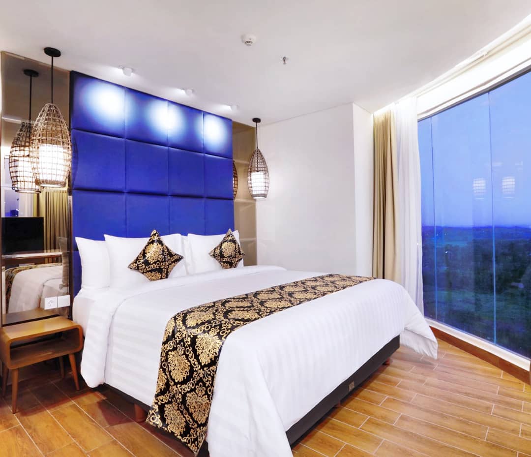 Who you would like to share this suite getaway with?

#sentul #westjava #indonesia #alanahotels #archipelagointernational