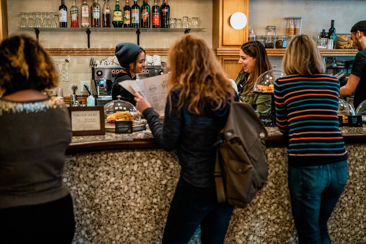 Monday mornings ❤️.