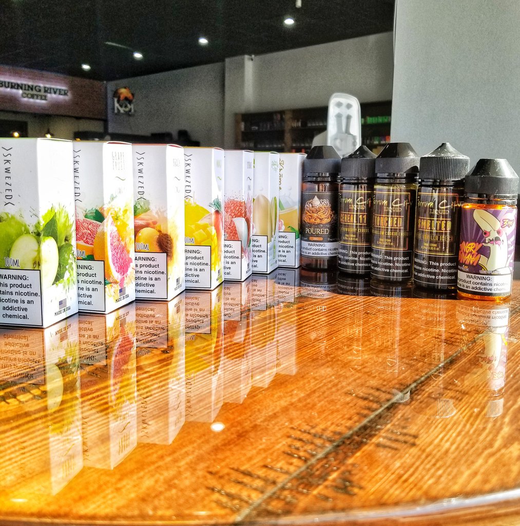 ClevelandVape's tweet photo. Juice Deal of the Day !! 
Today we have the Ferrum City &amp; Skwezed lines on sale, stop in and grab two bottles from either of the lines &amp; save 20% OFF BOTH!!! *MUST MENTION THIS AD IN-STORE TO RECEIVE 20% OFF* #flavorssavelives https://t.co/uia7dOdJbZ