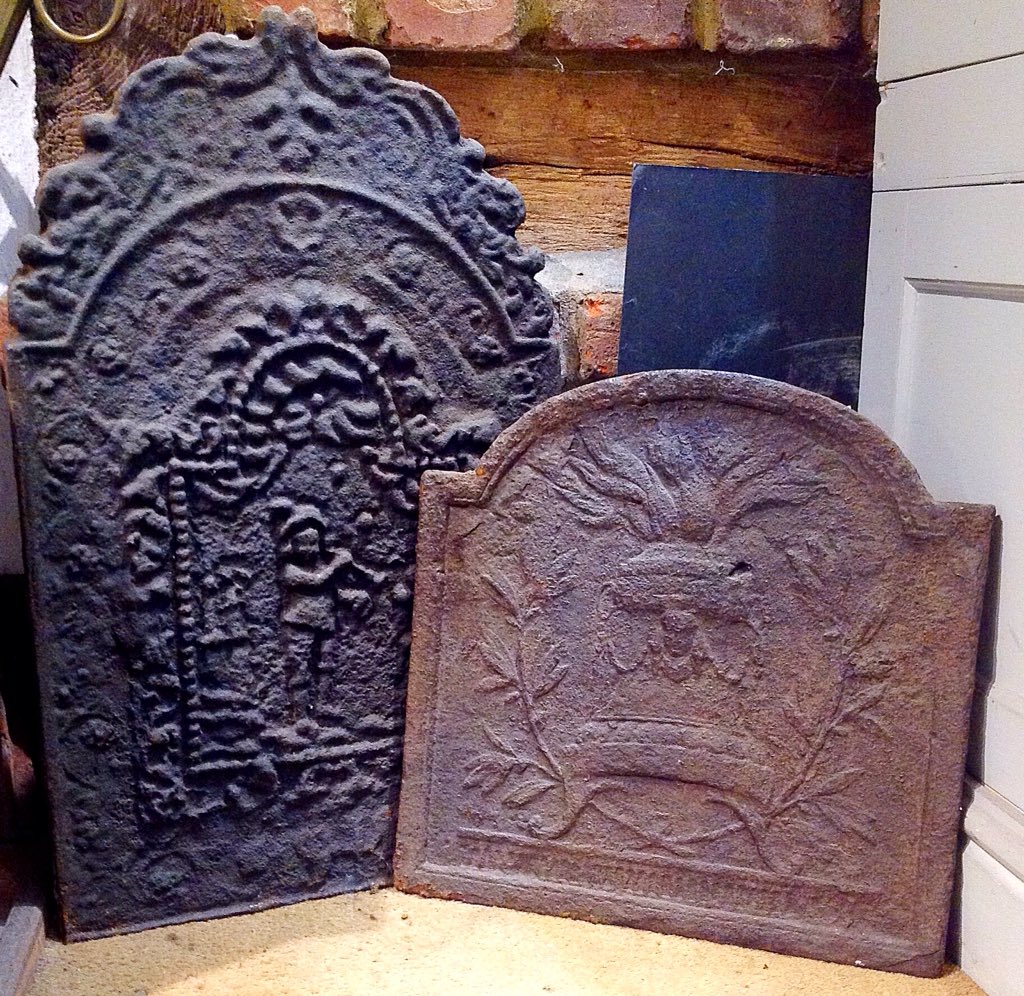eversleybarn's tweet image. #castironfirebacks #firebacks #antiquecastiron #antiquefirebacks #fireplaces #woodburners #antiques #antiquefurniture #eversleybarnantiques #hantsantiques facebook.com/Eversley-Barn-…