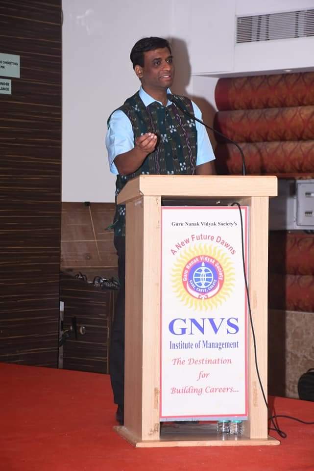 rchanakyapillai's tweet photo. Yesterday I was at #GNVS management institute to address the new batch of management students during their orientation program.
GNVS Institute of Management https://t.co/Ms6k2wIjf3