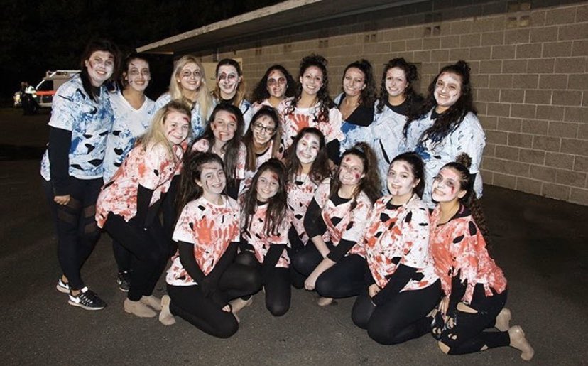 The Pom Pom team is doing alumni thriller again this year! We are encouraging all alumni from any year to participate with the team. Coach Megan needs an exact amount by Wednesday! Contact coach Megan or direct message us if you are interested!