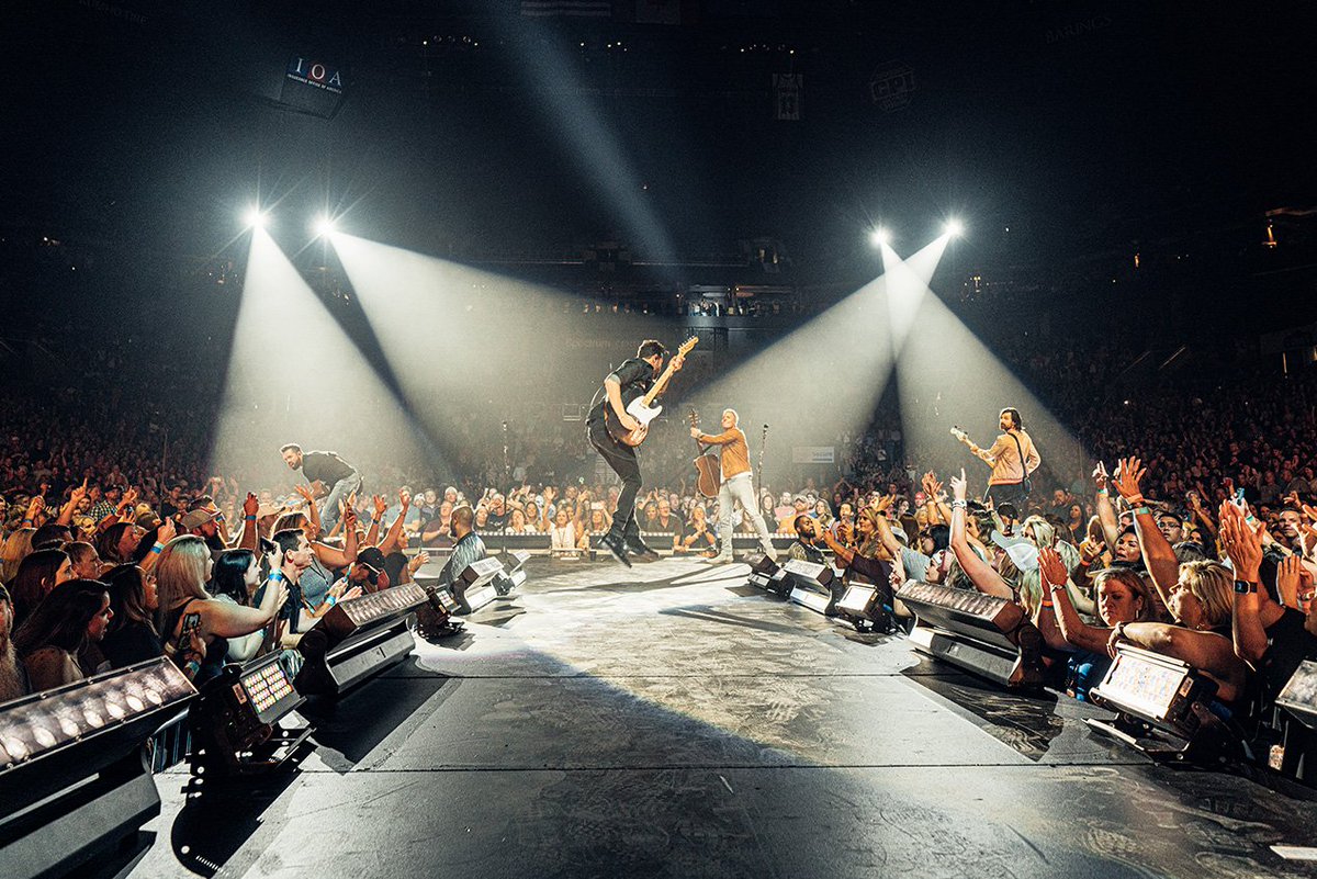 Presale tix for all dates on the #chillaxificationtour are on sale now. Looking forward to hitting the road with <a href="/kennychesney/">Kenny Chesney</a> again in 2020. weareolddominion.com/tour