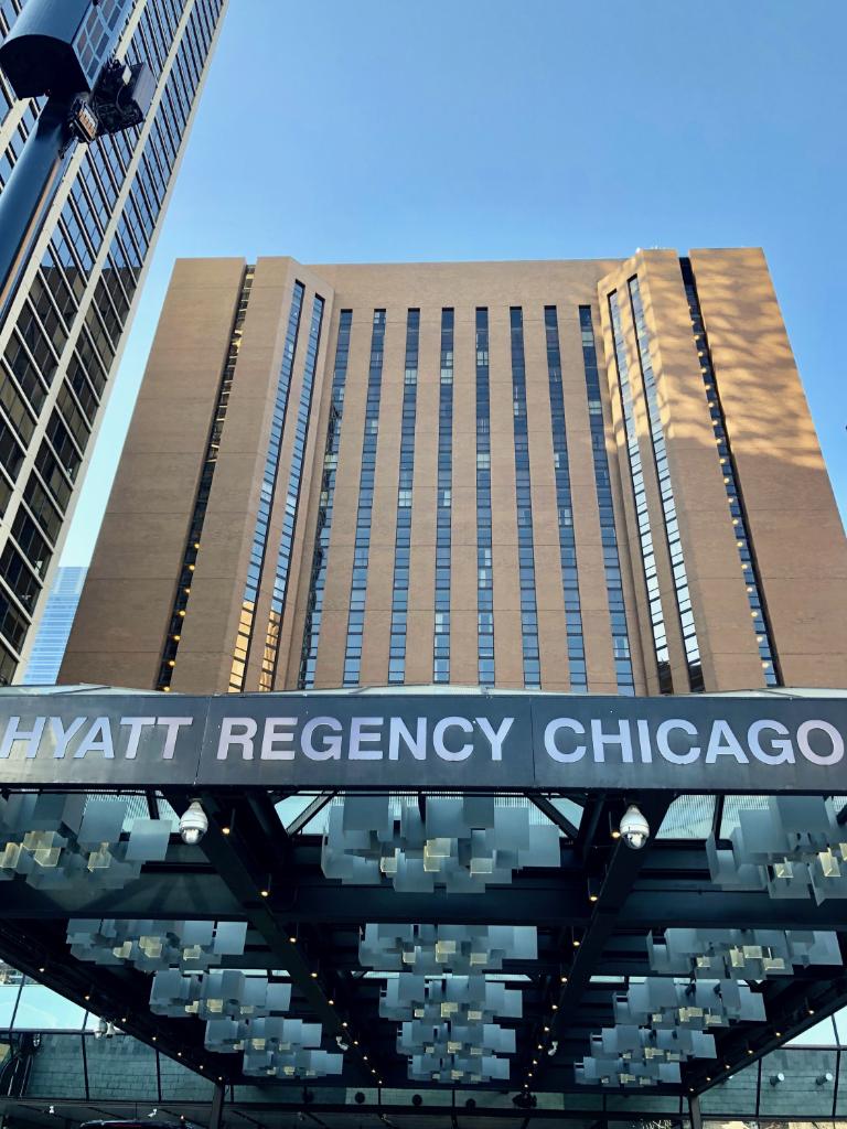 Hyatt Reg Chicago tweet media