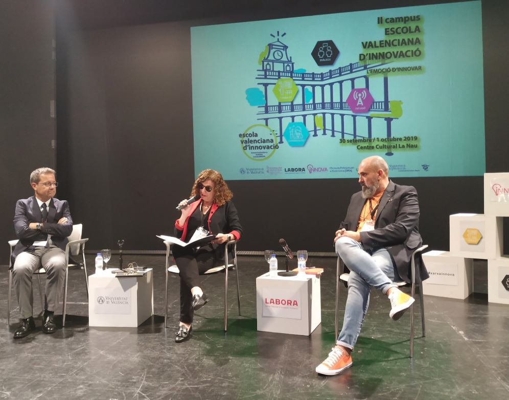 GVAlabora's tweet photo. 📌Hui estem al campus #EVInnova2019, que té per objecte innovar en #FormacióOcupacional i col·laborar amb els plans de #formació de #LABORA per a afavorir les bones pràctiques. #SomLabora https://t.co/TQJu7sS1Oe
