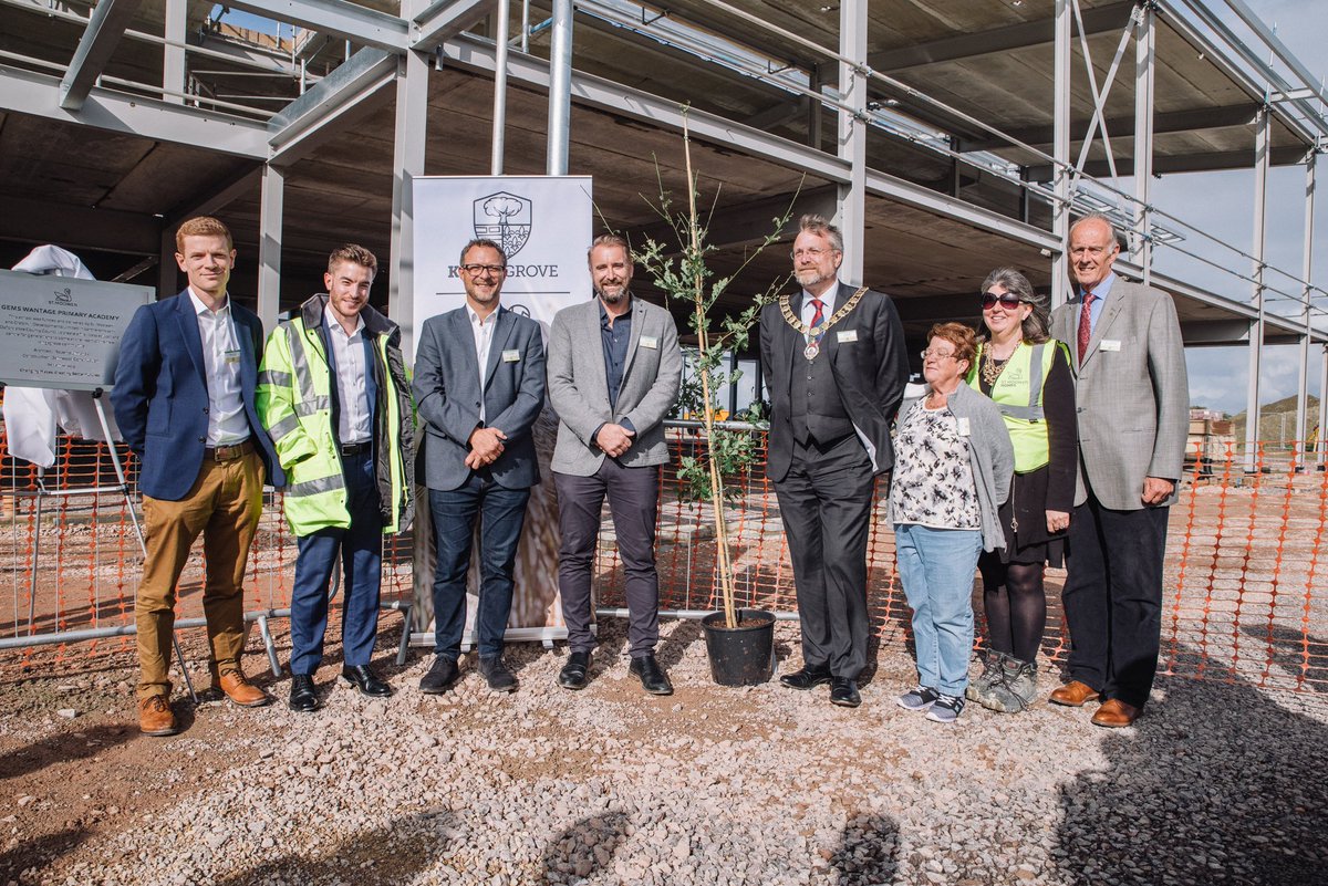 HalogenUK's tweet photo. Pleased to have organised a great event for @StModwen to celebrate the naming of GEMS Wantage Primary Academy at @KingsgroveStMod.  GEMS CEO Jodie Croft said it was "a unique opportunity to learn about the school's heritage, so we can pass the baton on." https://t.co/nrfMUPBEVN https://t.co/YPNOLcr8UP