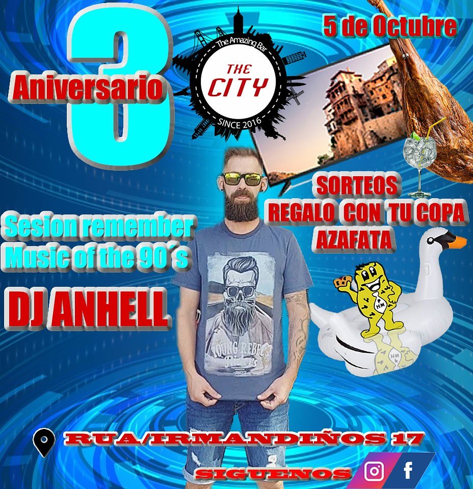Sábado 5 octubre ||| aniversario Thecityvigo. Sorteos de TV, botellas, patatas.... Regalos con tu copas ( marcas seleccionadas ) Azafat@ @nordesgin, las dos plantas con entrada libre, sesión remember @anhellvr y algunas cosas más. Ah...y un Jamón. #vigonoche #churrucavigo