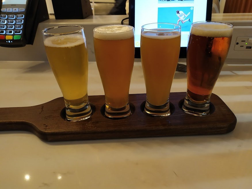 Trpel_com's tweet photo. Flying beer, amazing travel in Canada
Toronto airport
#Travel #Toronto #Airport #beer 
cheers https://t.co/L2bZ3WBxGz