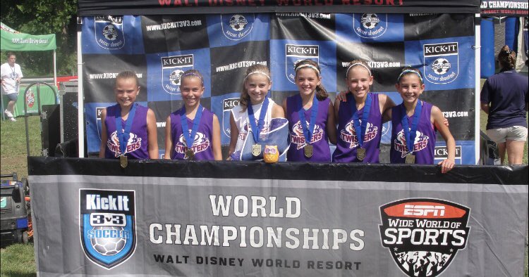 edrosensteel's tweet image. Moe Monday! Sunday October 6th will be Moe’s 19th Birthday. Purple was one of her favorite colors, so don your purple and share your purple pic this Sunday. #Moe86