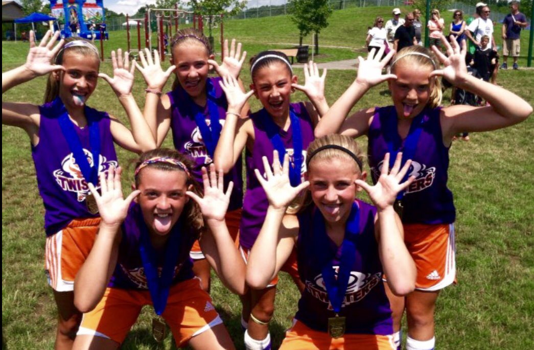 edrosensteel's tweet image. Moe Monday! Sunday October 6th will be Moe’s 19th Birthday. Purple was one of her favorite colors, so don your purple and share your purple pic this Sunday. #Moe86