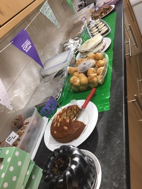 FloMechLtd's tweet photo. excellent support from all staff @FloMechLtd for the #macmillancoffeemorning #teamspirit π #goodcause #cakeallday π #everyoneisawinner #macmillancancersupport https://t.co/2IB73Cow8j