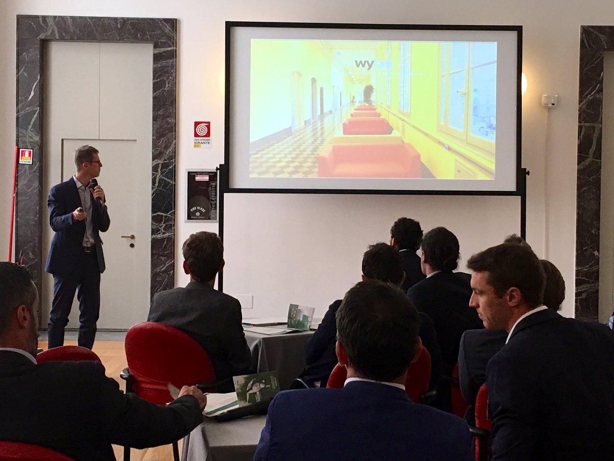 TavoloGiovani's tweet photo. ⚽Live da #PalazzoGiureconsulti per #Sport40
@federicosmanio presenta @wylabincubator: obiettivi, dati, servizi e rapporto con le nuove #startup.
#milanocalciocity #micc19 https://t.co/91KvclPdEC