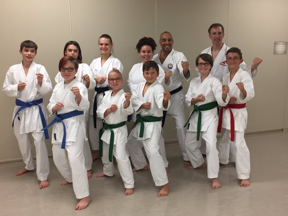 KenzenKarate's tweet image. Big thank you to Simon at Karate du Plateau in Gatineau, Quebec beside Ottawa for inviting to teach a Wadokai technical workshop. The theme was “Wado biomechanics” and the students did a great job grasping the concepts.
#karate #wadokai