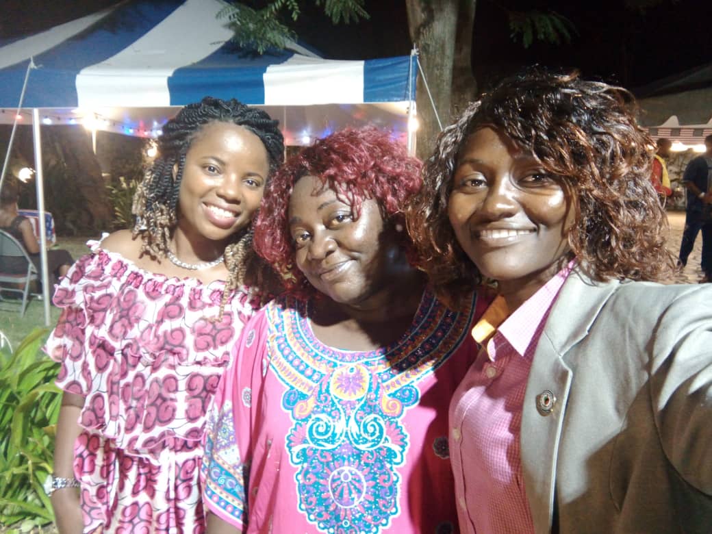 AfiVictorine's tweet photo. Reunion, new encounters leading to new partnerships in our work are opportunities among many others that we gain from this Amazing program! What are you waiting for? Do not hesitate, please apply!
#MWF2019 Welcoming time at #Residence of #USEmbassador in #Togo
@mslivramento https://t.co/d163qxhXdp