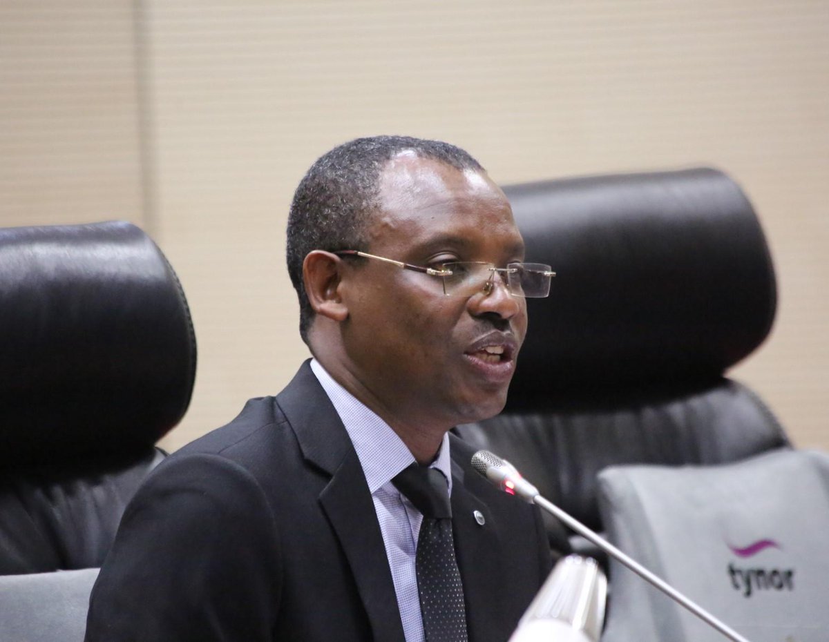 rbarwanda's tweet photo. Kuva mu ntangiriro z'uyu mwaka kandi imibare igaragaza ko abana 15.696 batewe inda. Ubushinjacyaha bwagaragaje ko mu mwaka wa 2018/2019 bwakiriye dosiye 3363 z'abana basambanijwe. https://t.co/xzRzEVEuoL