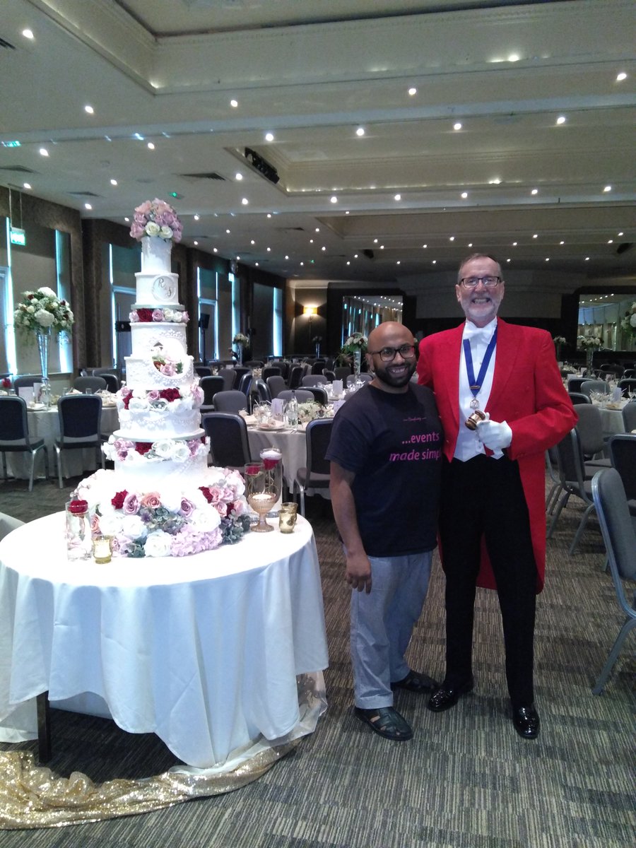 Juel Khan Esq; Managing Director, Simplicity Events – The only person, in my 
experience that is,who says he will call you back in five minutes 
and.................HE CALLS YOU BACK IN EXACTLY FIVE MINUTES, Brilliant!