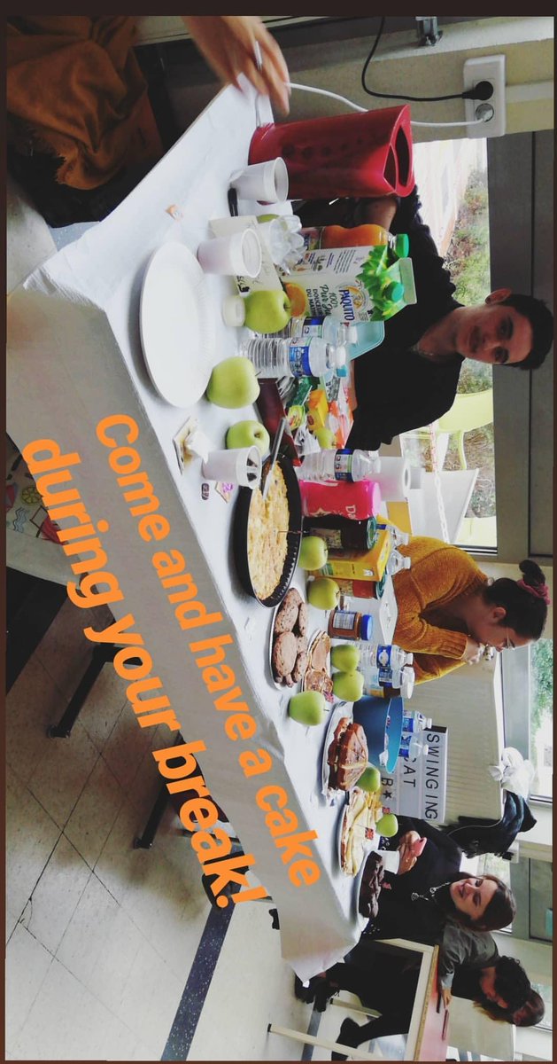 SCCflsh's tweet photo. 🥞🍏🍪☕🍵😸 https://t.co/gYWYdFzMbZ
