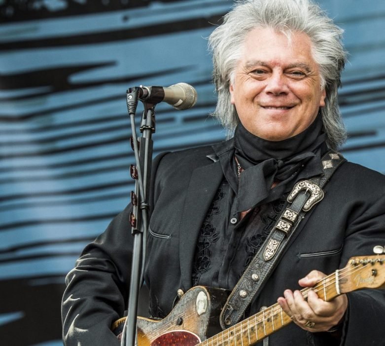 Happy Birthday
Marty Stuart (61) Deborah Allen (66) 