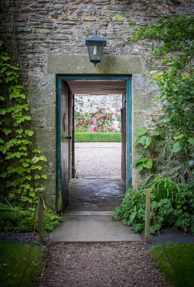 "You never know what doors are going to open up and why they are going to open up. You've got to be ready to walk through them."
Lester Holt
Last day of the season looking foward to welcoming you. #mellerstain #seesouthscotland.