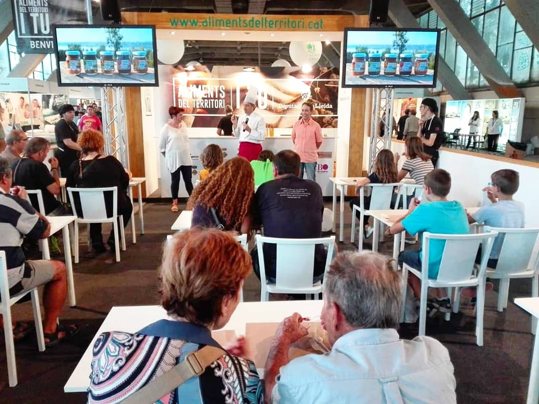 Mos de Tros tweet media