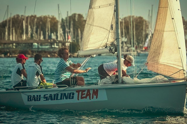 Bahcesehir's tweet photo. BAU Sailing Team, Üniversiteler arası Sportsboat Yelken Şampiyonu! Yelken takımımızı tebrik ediyor başarılarının devamını diliyoruz. Pruvanız neta rüzgarınız kolayına olsun! 😎 https://t.co/18zL31pMVO