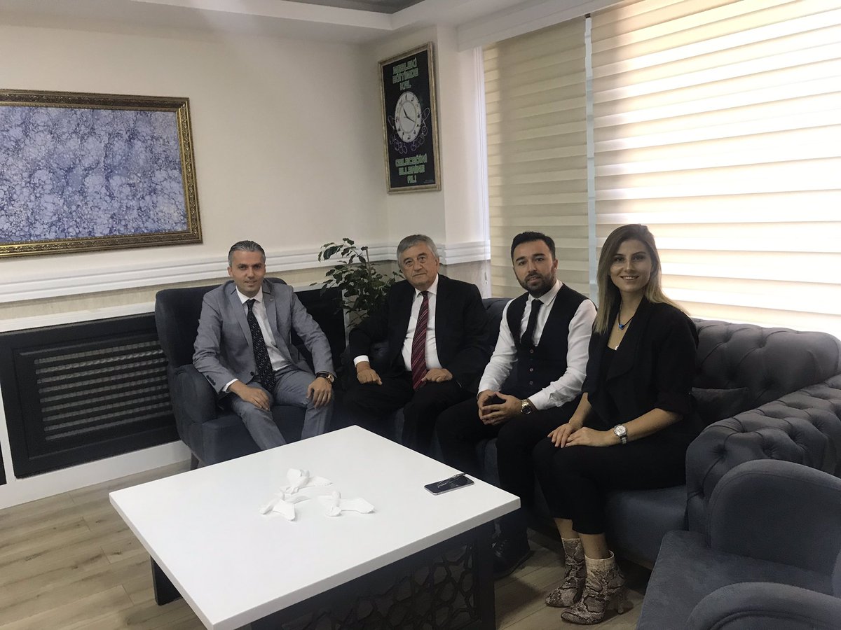 Teknokent Koleji Müdürü Sayın Ferruh PİROĞLU ve İdarecileri Milli Eğitim Müdürümüz Sayın Hasan ACU yu Ziyaret Ettiler 
#EğitimdeMarkaŞehirAltınordu