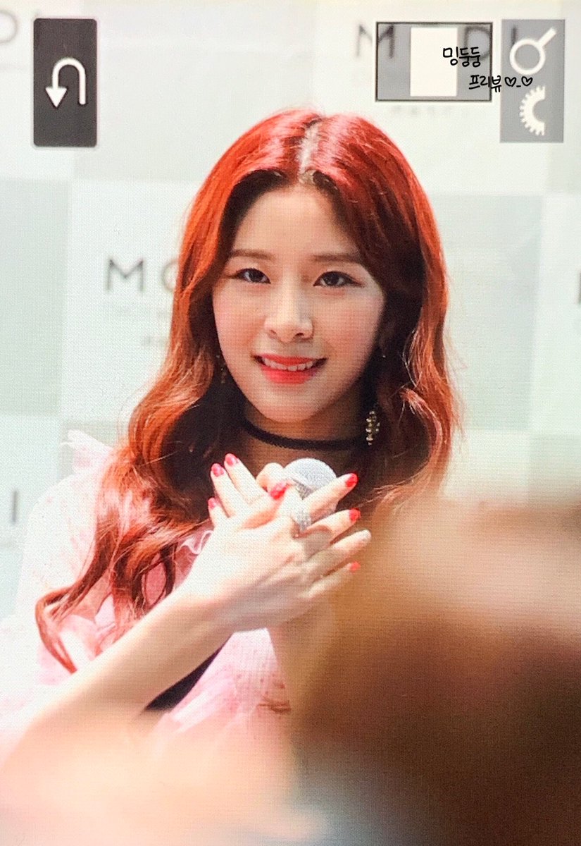 _mingdungdung's tweet photo. 190929 시부야 미니라이브 프리뷰

#민주 #강민주 #MINJU #ミンジュ
#공원소녀 #GWSN #公園少女
@kiwipop_GWSN https://t.co/oiSzZmC6CG