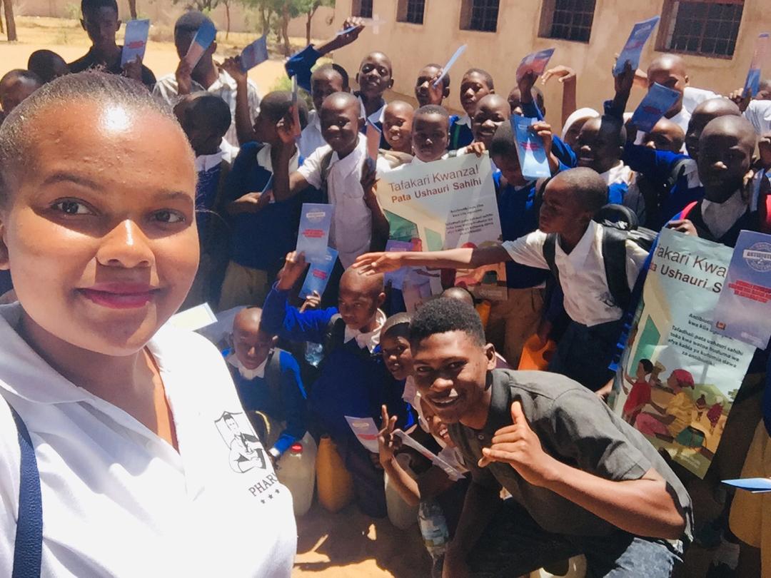 tapsamuhas's tweet photo. Tapsa Muhas members actively participating in #TARC campaigns in Dodoma region, Kikuyu primary school, Dodoma district.
Raising awareness to their community on AMR
#AMR #TARC #SayNoToAMR #Who #UHC
@tapsatanzania @wizara_afyatz @umwalimu @WHO @DocFaustine @IPSForg @IPSFAfRO https://t.co/9Qm1hLSDrO