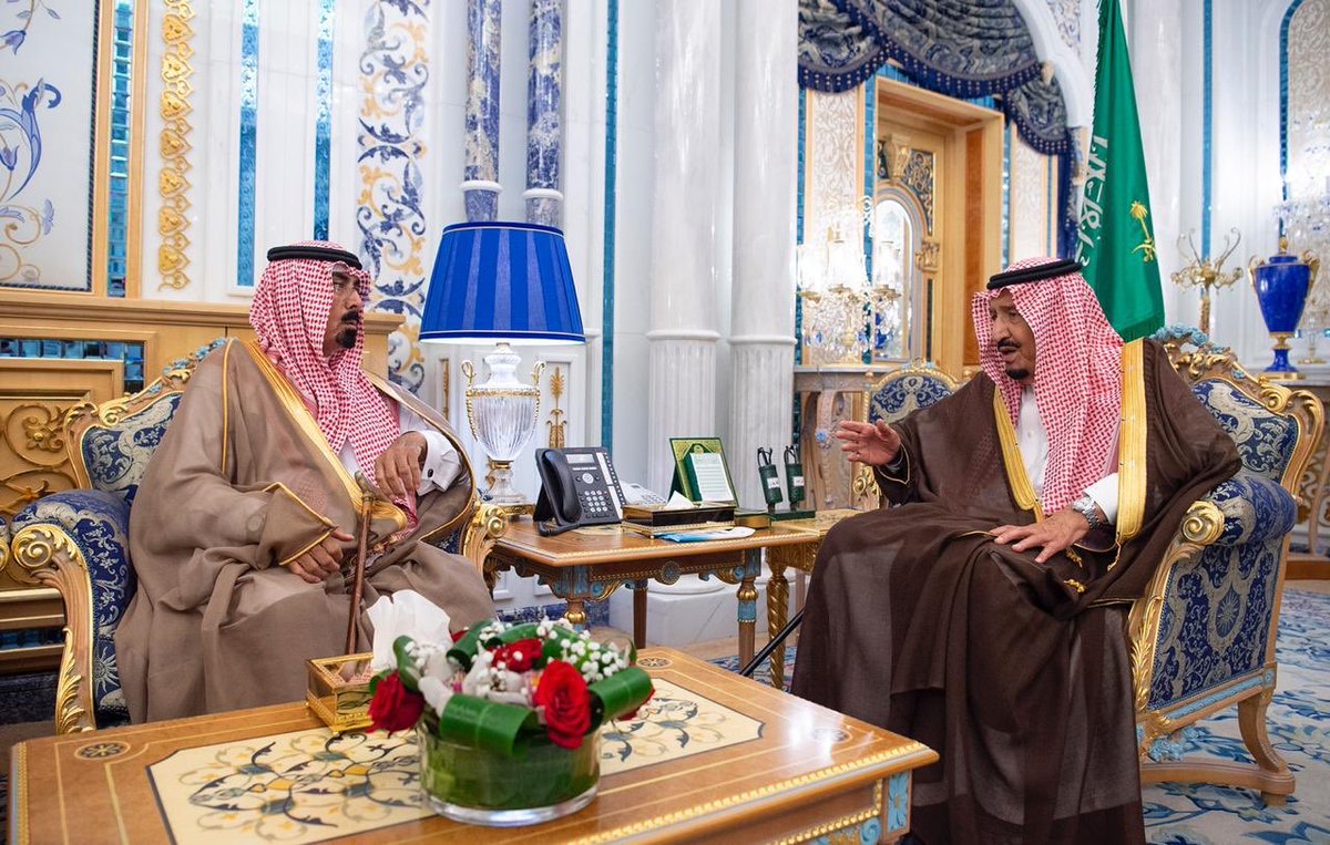 4bdah's tweet photo. سيدي ووالدي الملك سلمان بن عبدالعزيز ،
مُعزيّا ومواسياً لجدي بداح واعمامي وابناء الفقيد هذا اليوم ،
نعزيكم فيه حفظكم الله 
#اللواء_عبدالعزيز_الفغم https://t.co/2TIAxfyV9F
