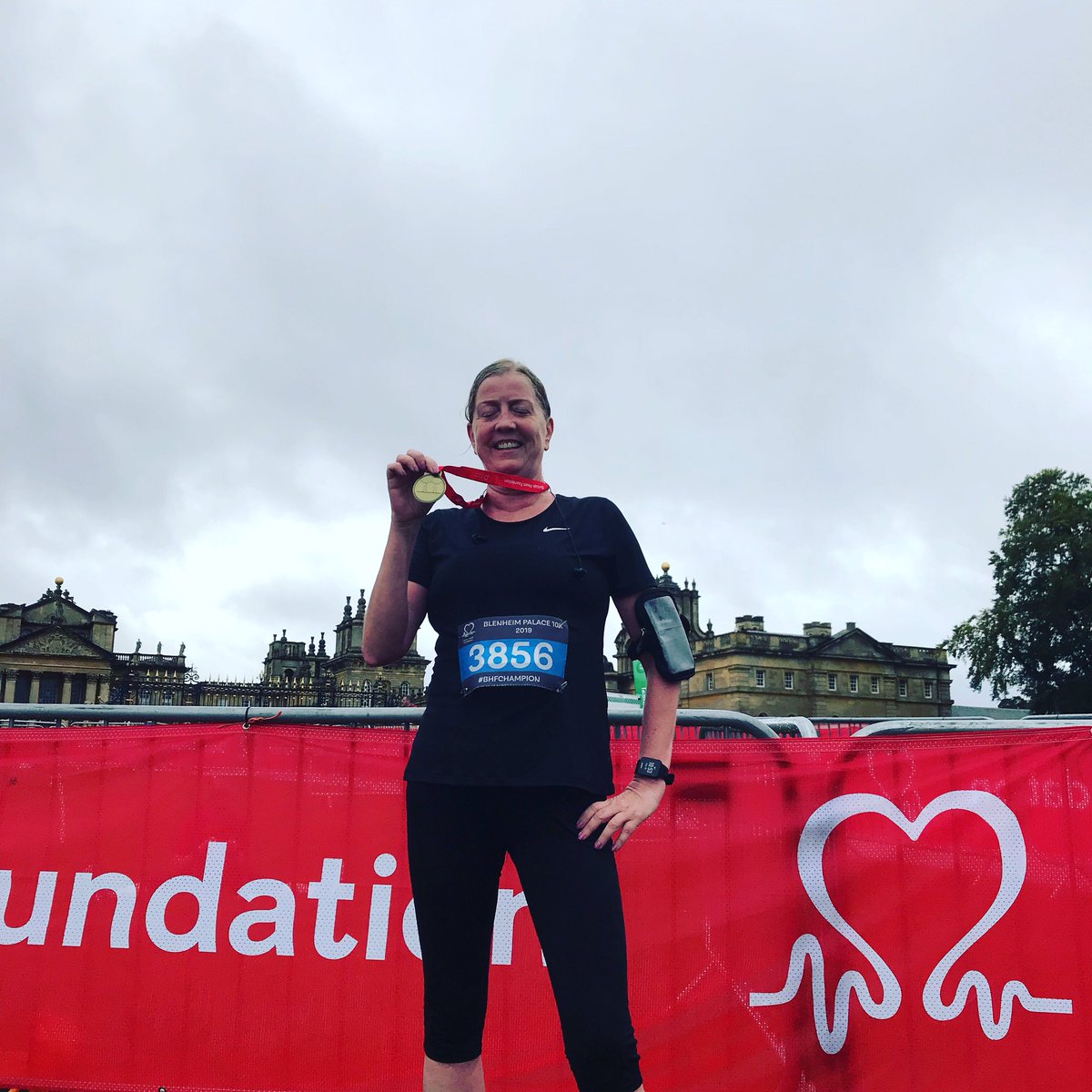 10 k at Blenheim Palace. Great turn out to support the British Heart Foundation, despite the weather!