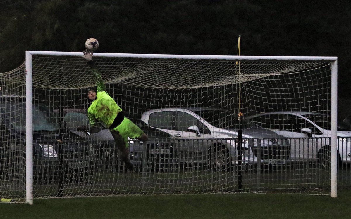 PenglaisFC's tweet photo. @BowStreetFC and @AberystwythTown 19s keeper @BradleyWelsh10 will be filling in the gap between the sticks tomorrow against @PenweddigFC #nameabetterwall https://t.co/srYE9OUlrt