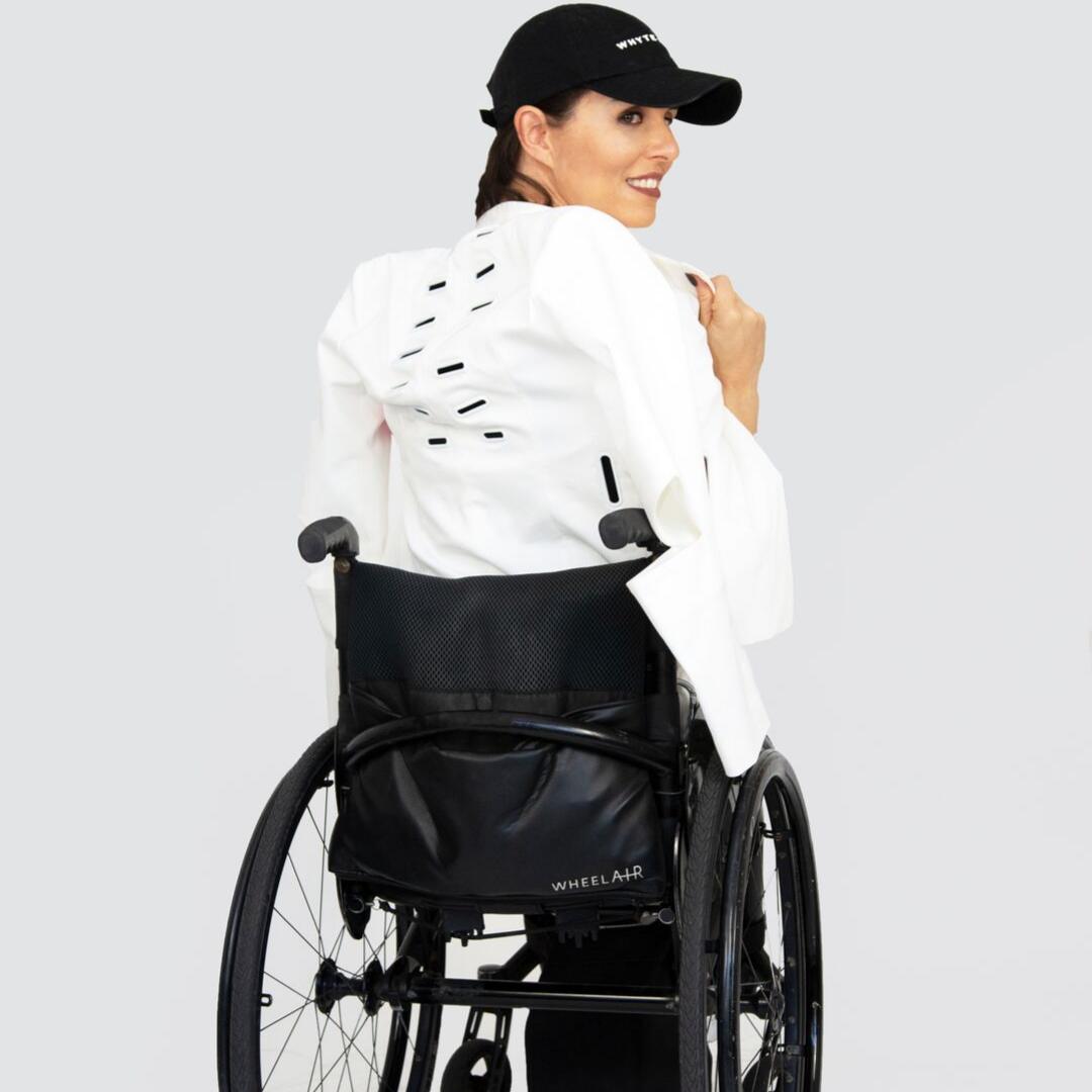 backuptrust tweet picture