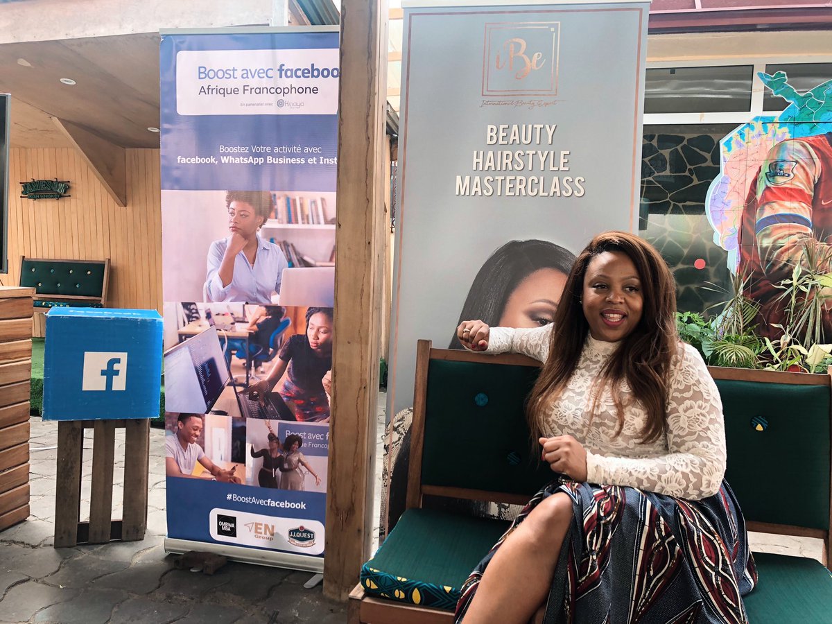 JJQUESTCMR's tweet photo. Special Beauty Hair avec Nicole Pembrook qui partage sa success story cet après-midi.
#JJQUEST #BoostAvecFacebook https://t.co/RAylql0iM5