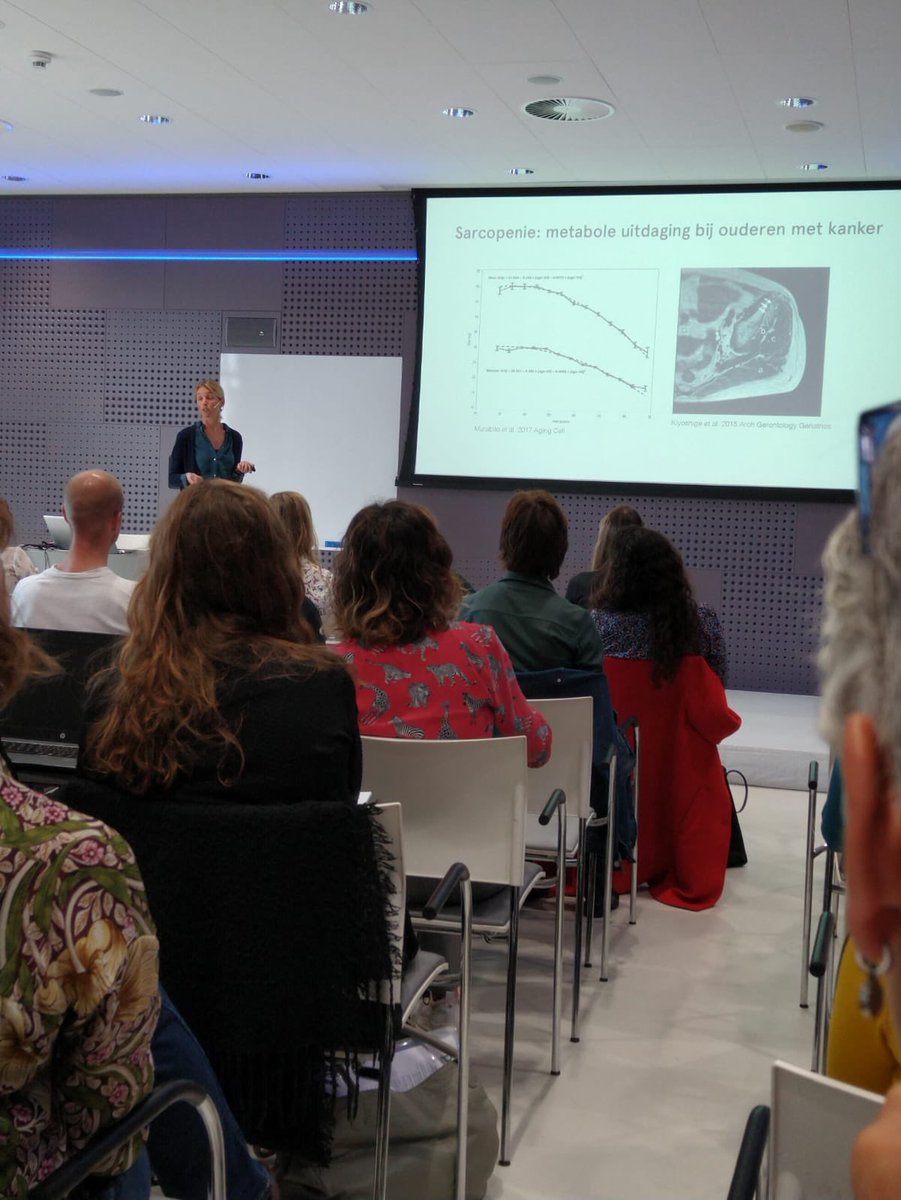 Hartverwarmend pleidooi van Marieke Schooneman over meer aandacht voor (onder)voeding onder oncologen en dat de voedingsstatus onderdeel moet zijn naast de performance status <a href="/PITActief/">PIT Actief</a> #oncologiedietisten <a href="/nvdietist/">Ned Ver v Diëtisten</a>