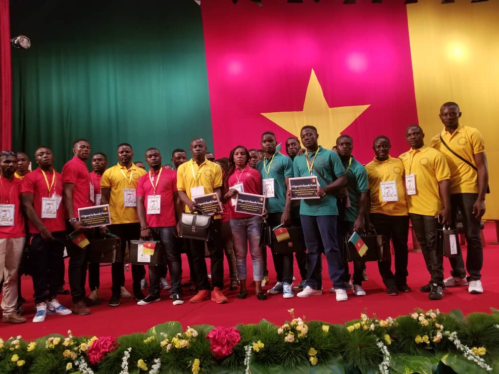openschoolsnow's tweet photo. #OpenSchoolsNow with ex-combatants from the North-West and South-West regions. 
🇨🇲🇨🇲🇨🇲
#237Stand4Education
#LetUsBackToSchool
#BacktoSchool
#CmrDialogue
#Cameroun
#Cameroon https://t.co/zxFizb4pAf